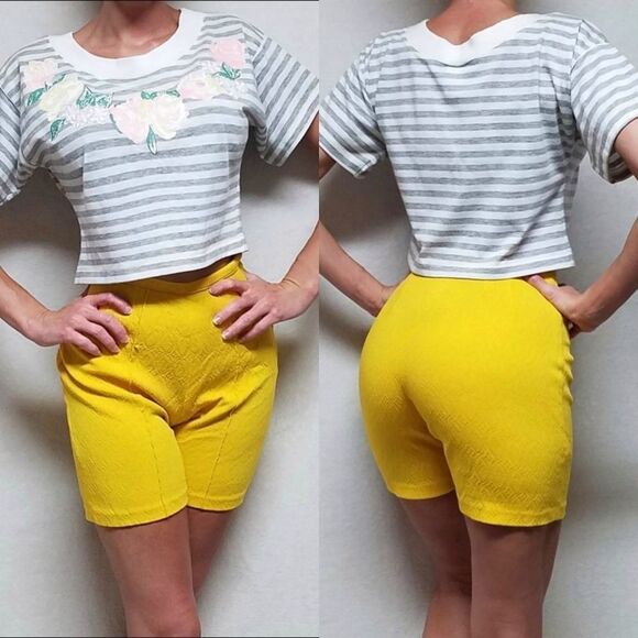 VINTAGE Avon Fashions Cropped Floral Yellow Shorts